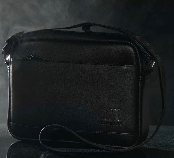 All Day - Messenger Bag | Black